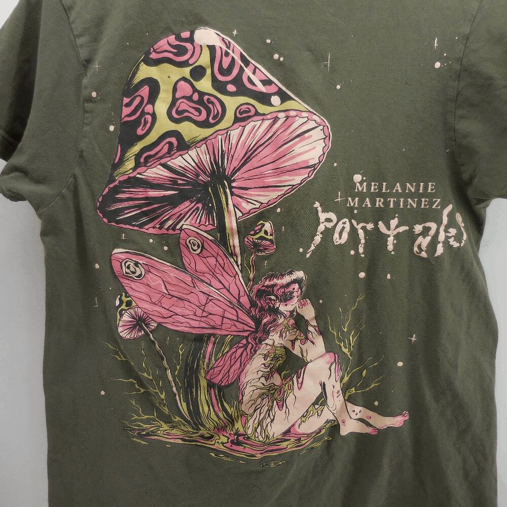 Melanie Martinez Portals T-Shirt‎ M Green Mushroom Fairy Band Concert Merch